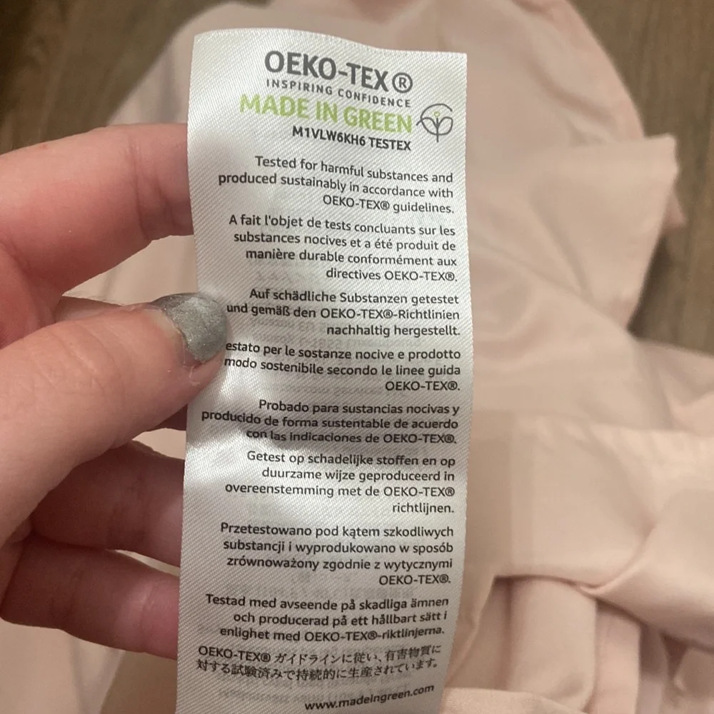 🧡 Amazon Basics sheet - Picture 4 of 5